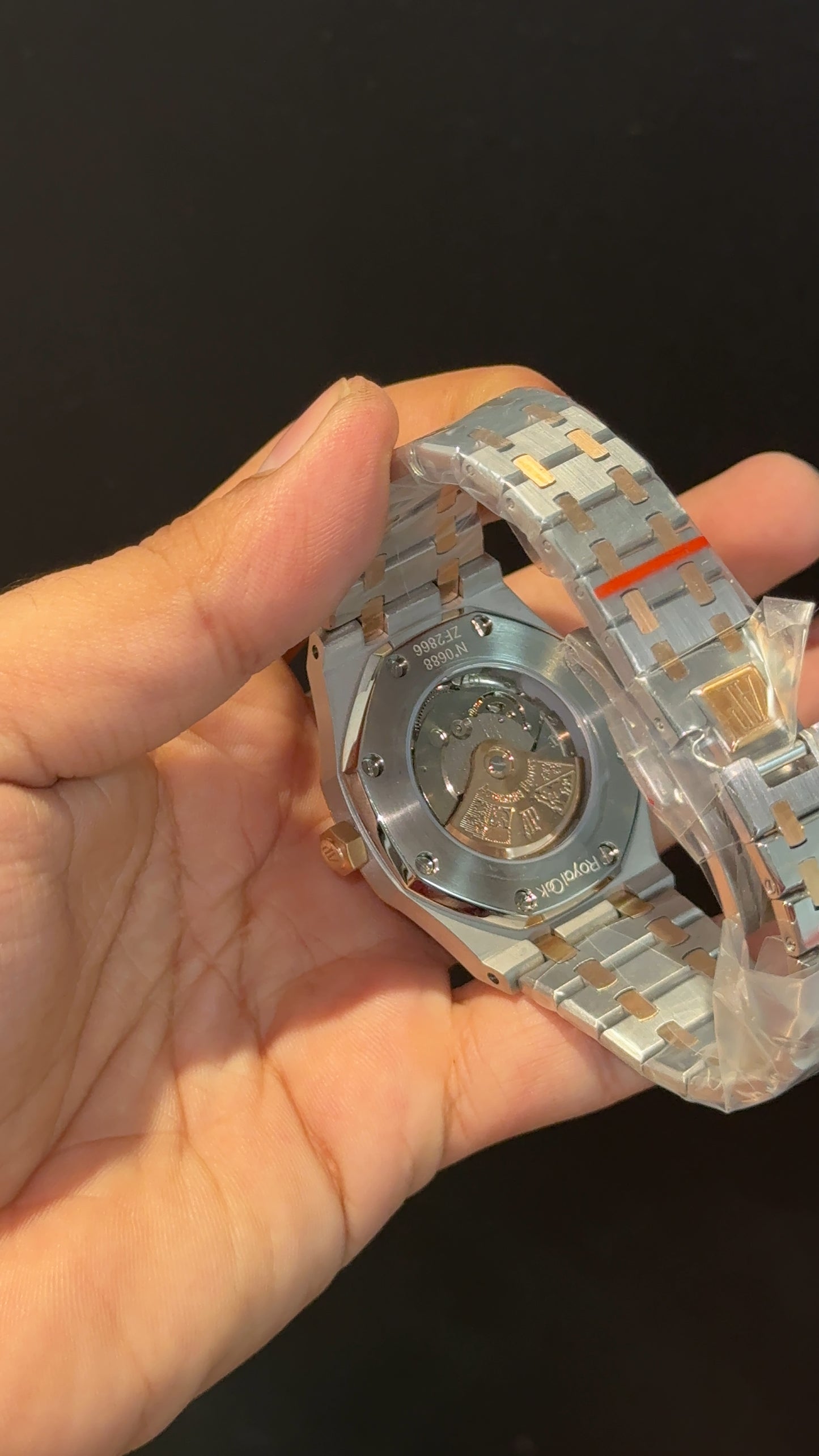 AP Auto | Rose Two Tone | Black Box Dial