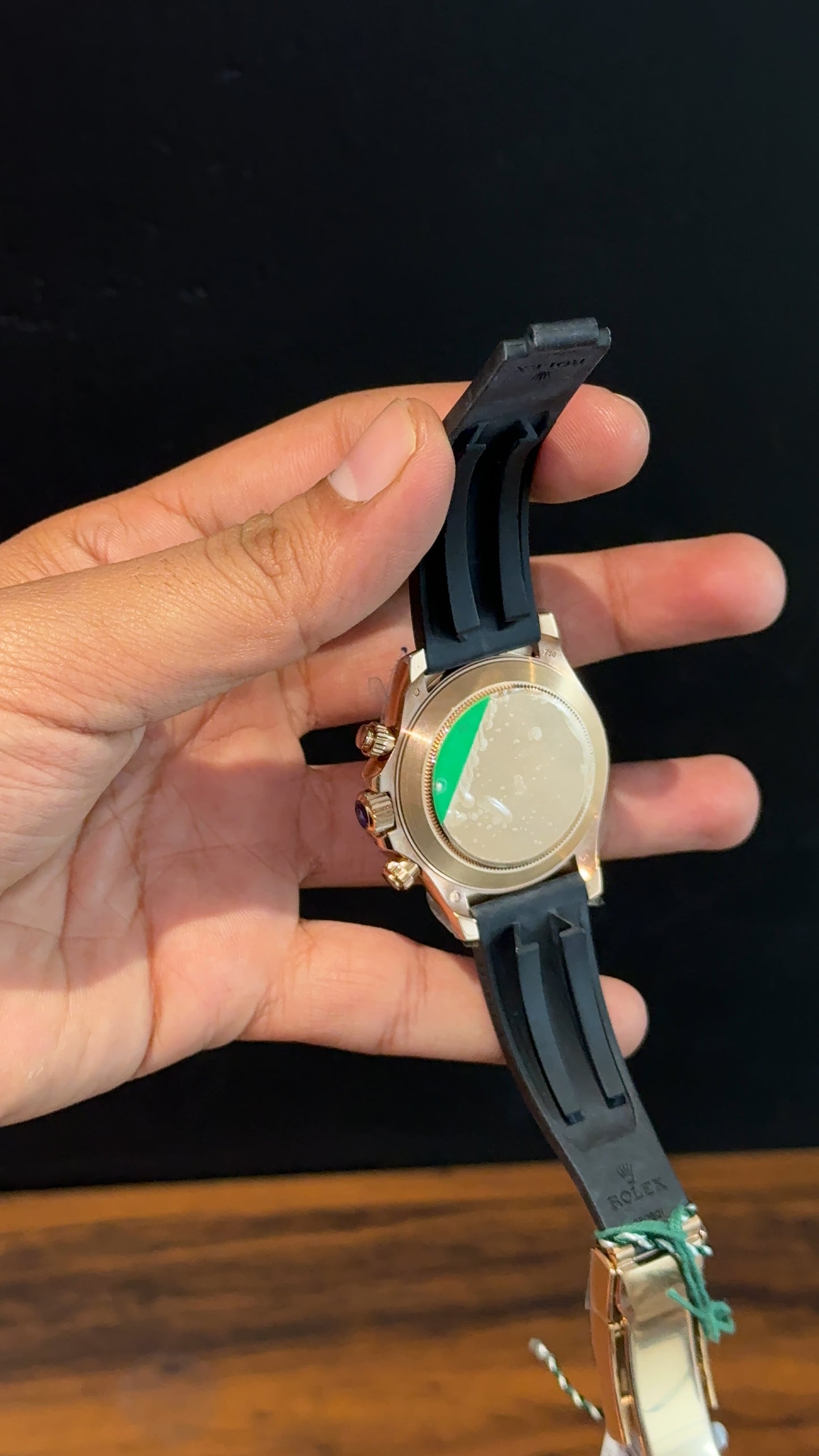 Executive Daytona | Rose | Black PVC Strap | Chrono | Rose Dial