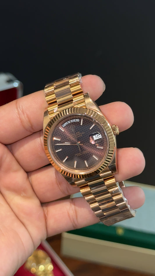 Premium Daydate | 40mm | Rose Chain | Dark Choco Textured  Dial
