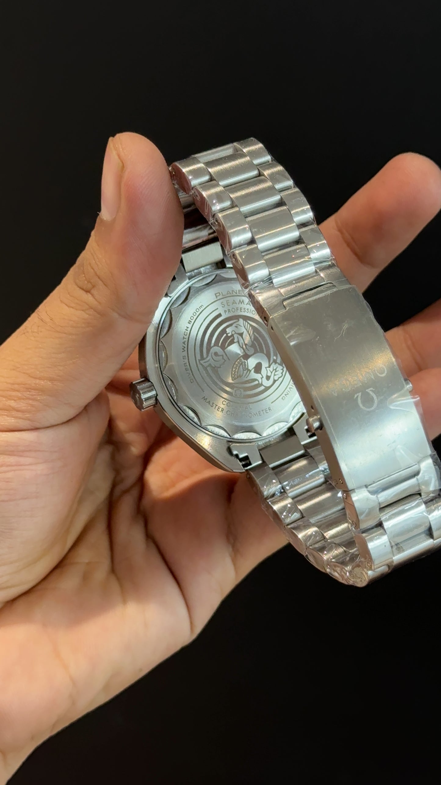 Omega Seamaster | Silver Chain | Black Bezel | Gradient Blue Dial