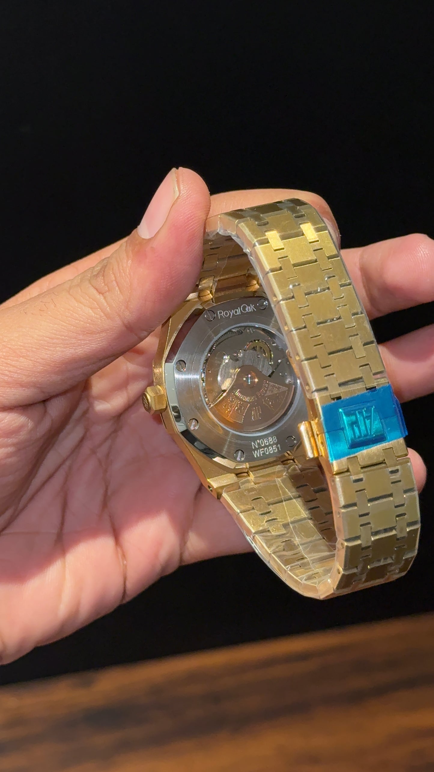 AP Auto | Gold Chain | Black Dial