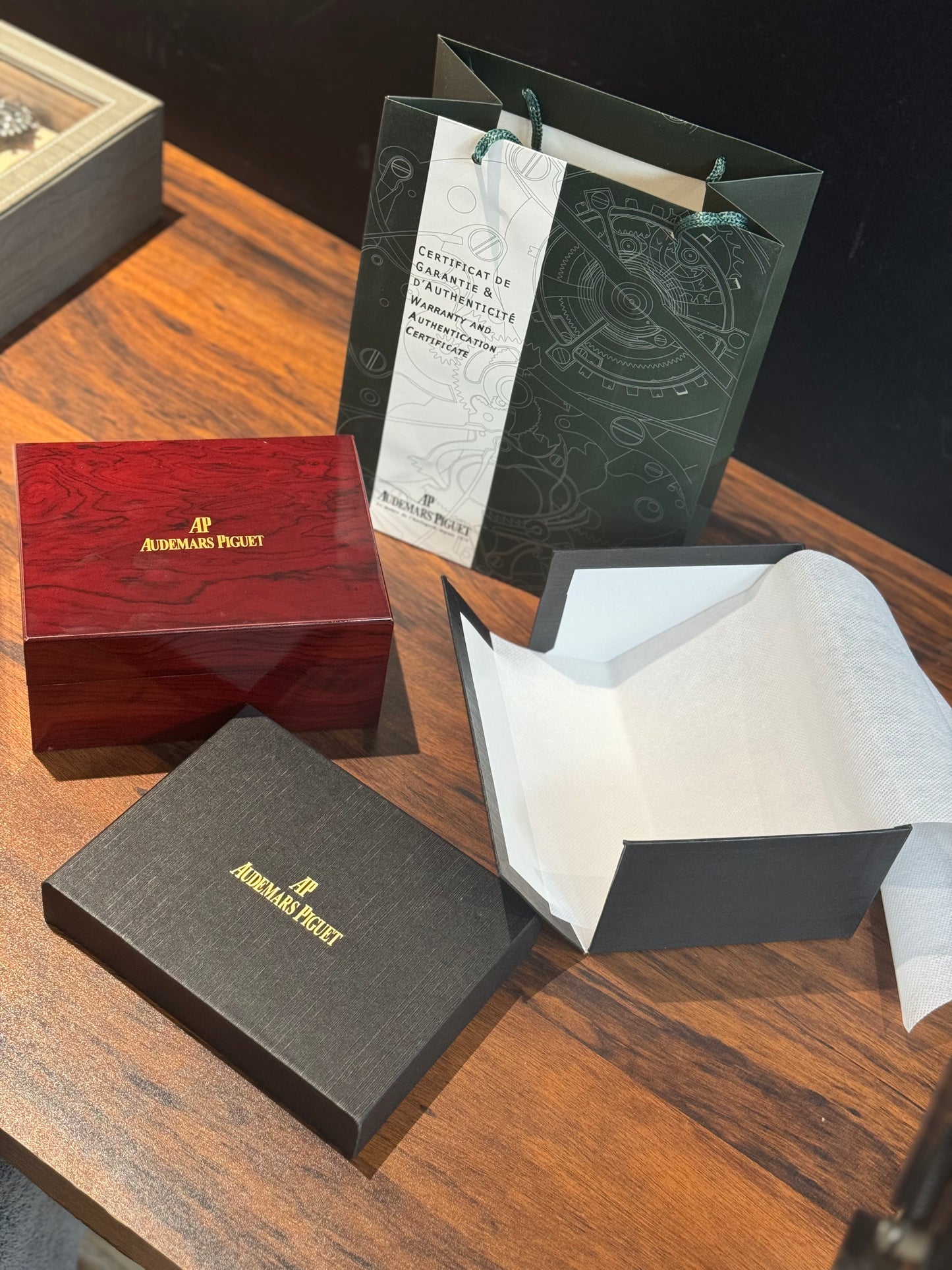 AP Premium Box