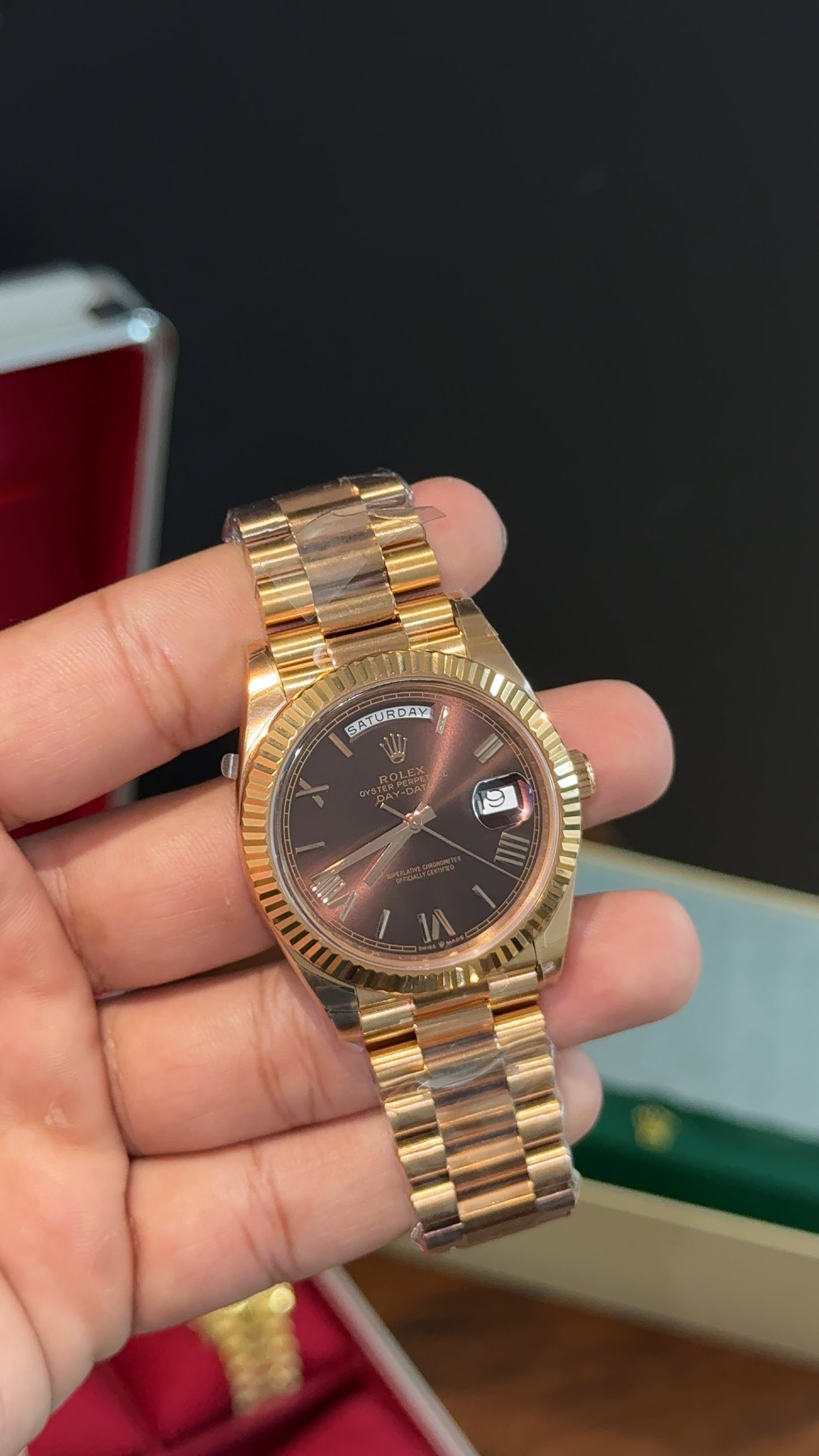 Premium Daydate | 40mm | Rose Chain | Dark Choco Index Dial