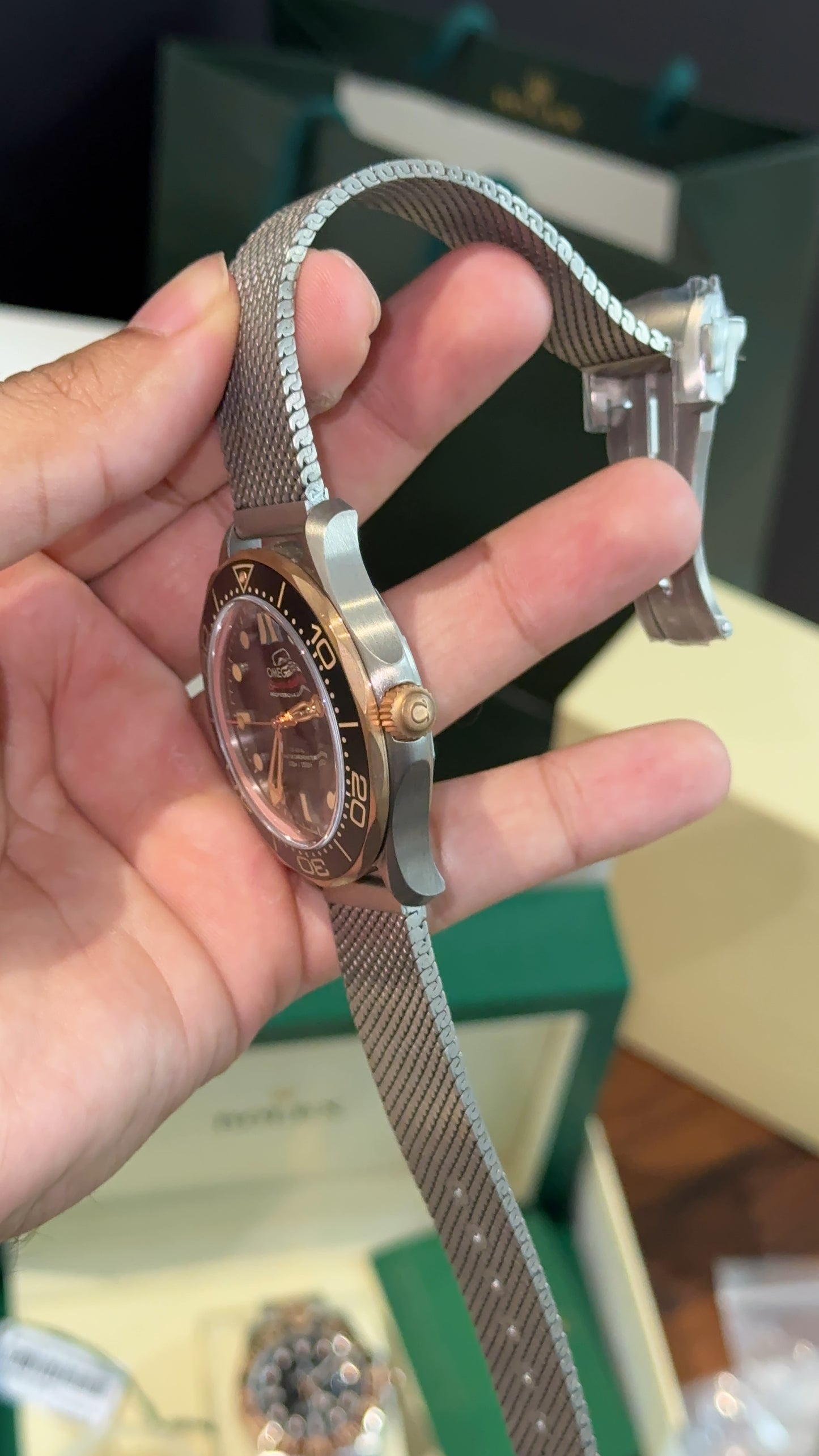 Premium Omega | James Bond | Silver Chain | Green Dial