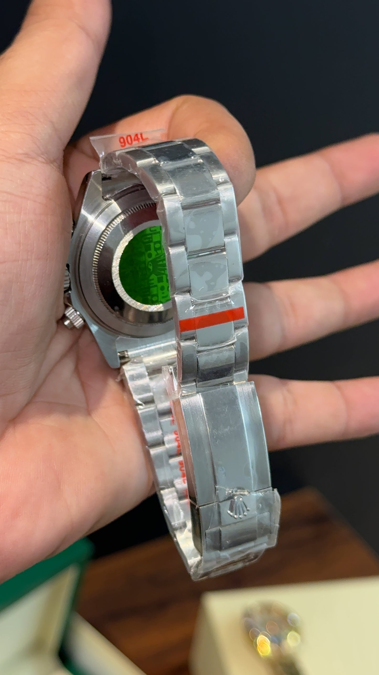 Daytona | Silver Diamond Case | Silver Chain | Diamond Digit | Mehroon Chrono | Shadow White Dial