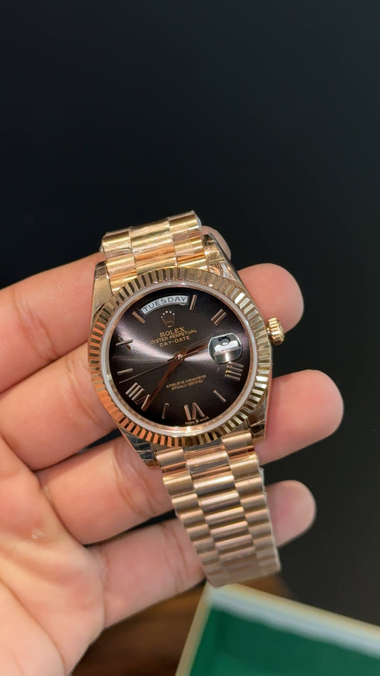Premium Daydate | 40mm | Rose Chain | Smokey Black Dial