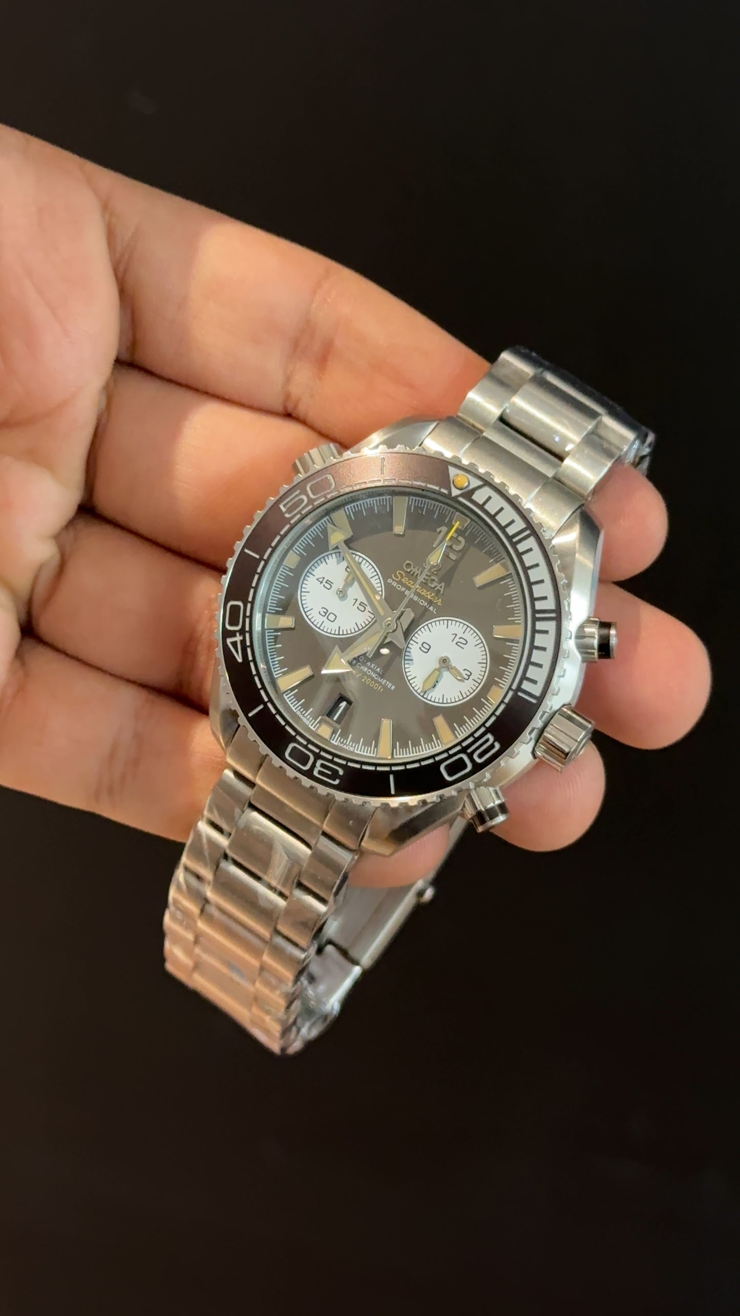 Omega Seamaster | Silver Chain | Brown Bezel | White Chrono | Brown Dial