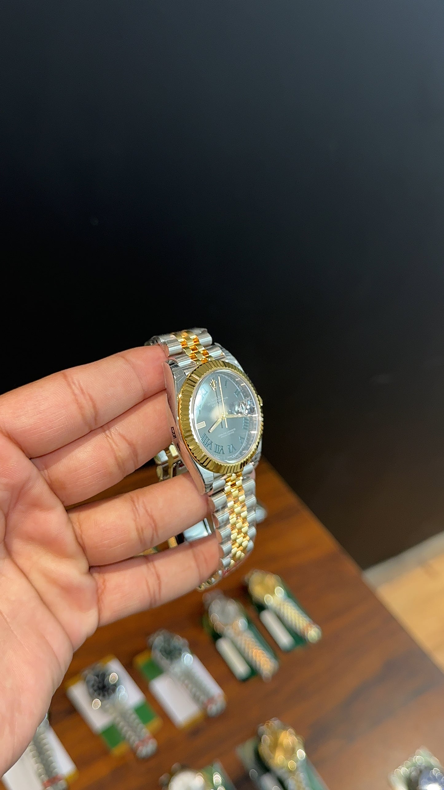 Premium Datejust | 40mm | Gold Two Tone Chain | Wimbledon Dial