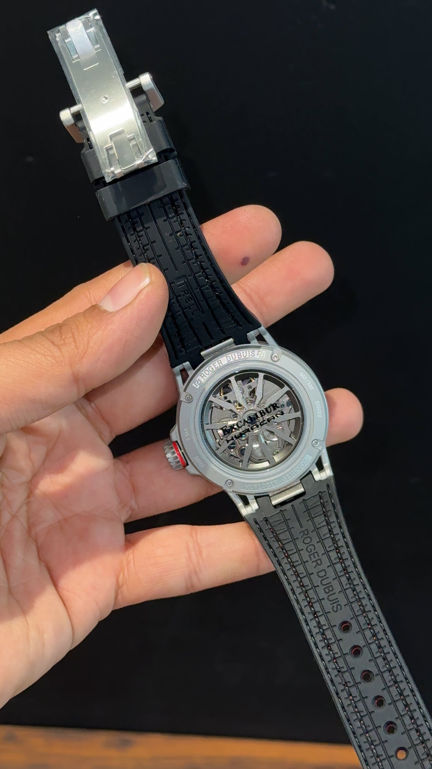 Premium Roger Dubuis | Silver | RD630 | Excalibur Spider | Red Strap | Pendulum | Silver Dial