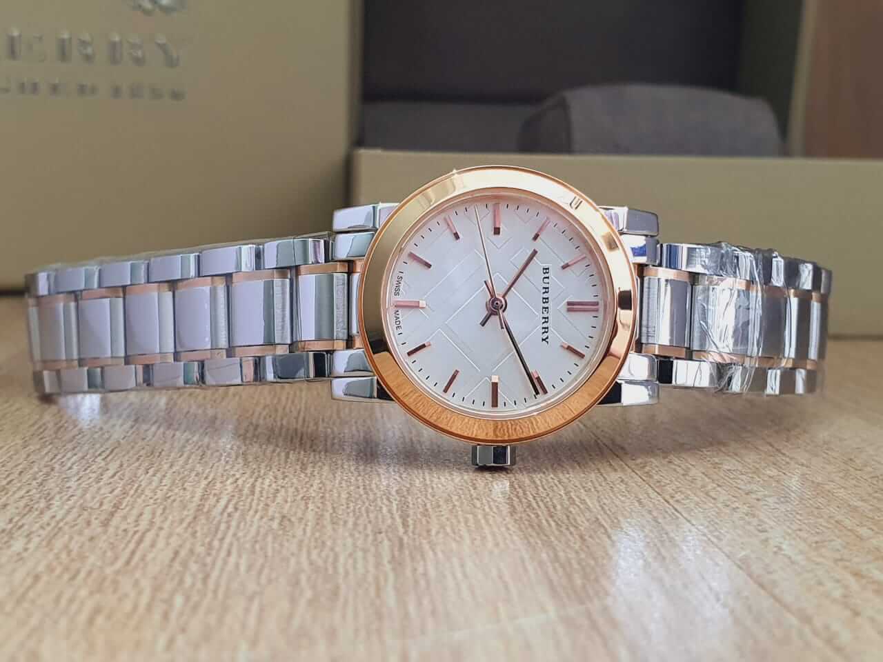 Burberry – BU-9205