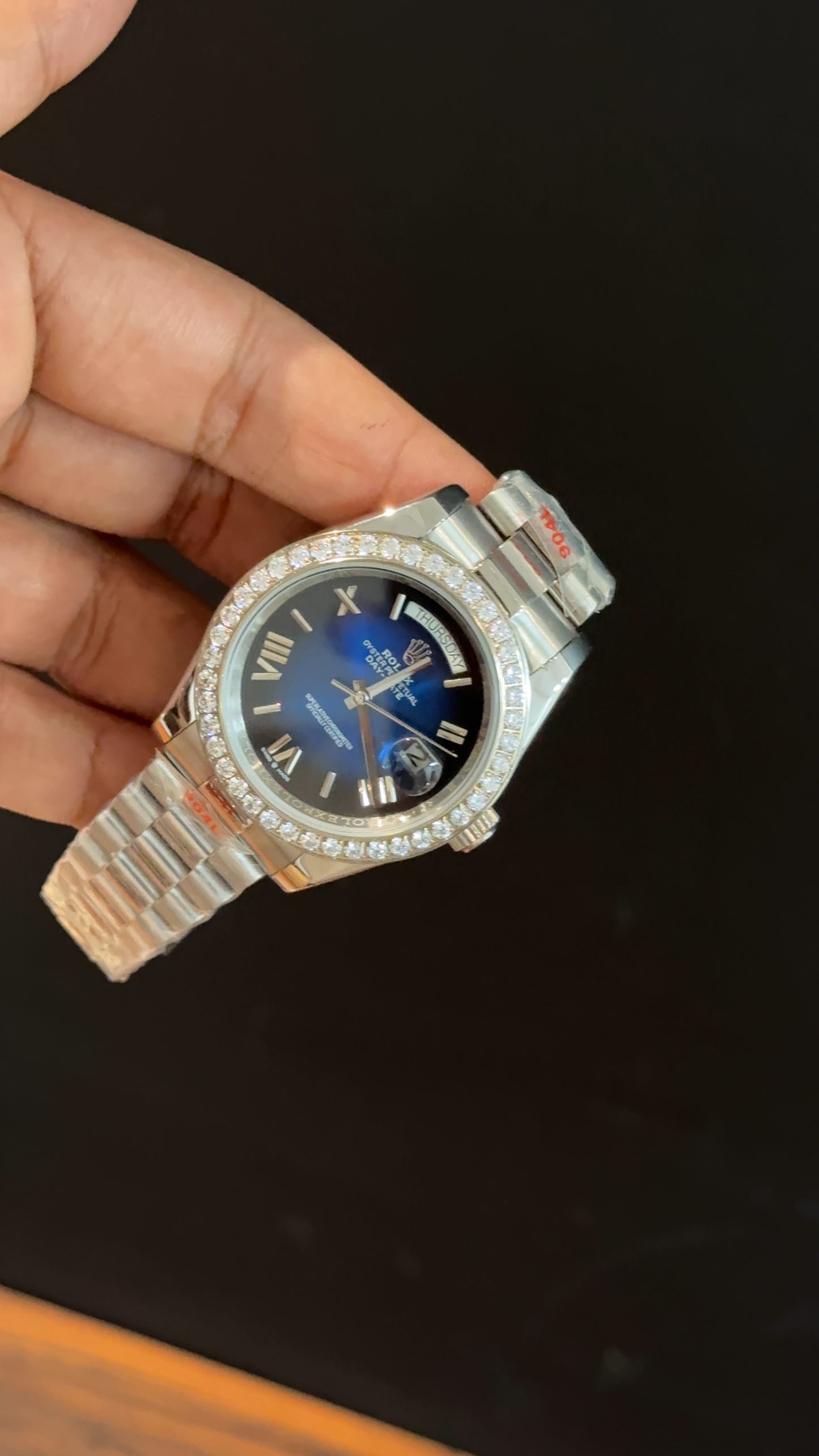Daydate | Diamond Bezel | Silver Chain | Gradient Blue Dial