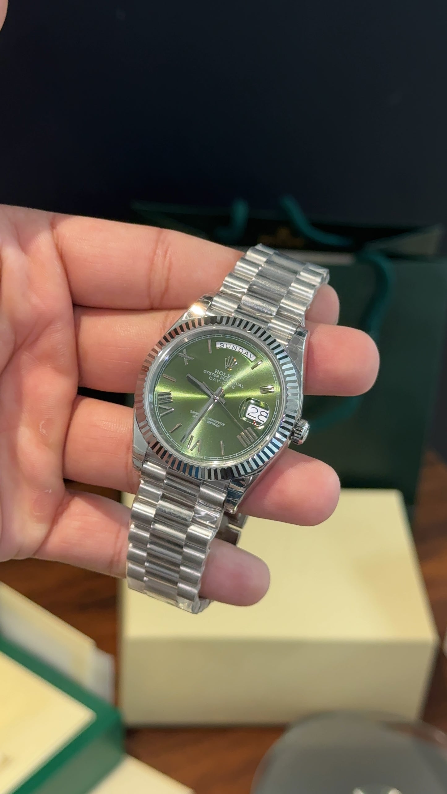Premium Daydate | Silver Chain | 40mm | Olive Green Dial