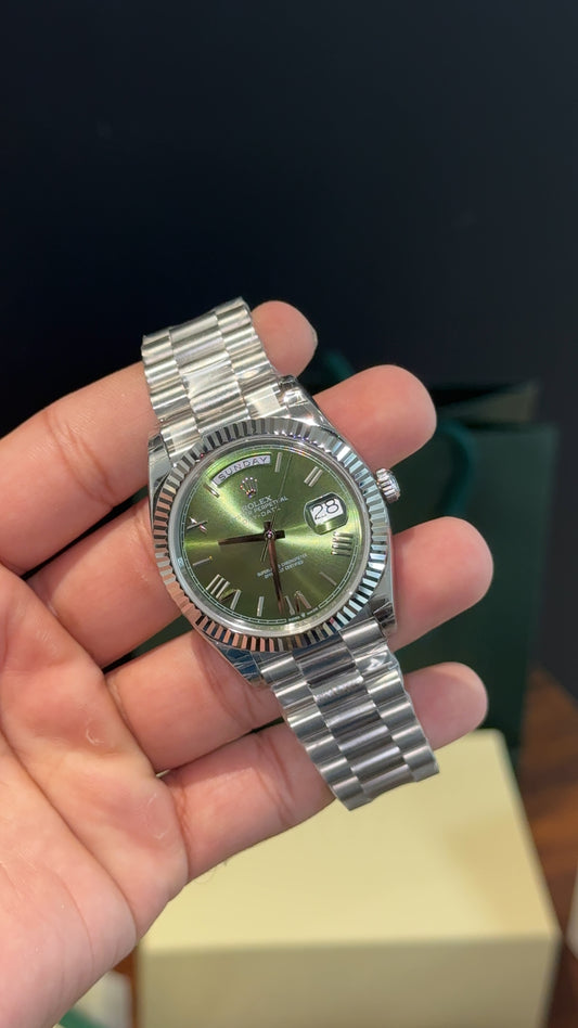 Premium Daydate | Silver Chain | 40mm | Olive Green Dial