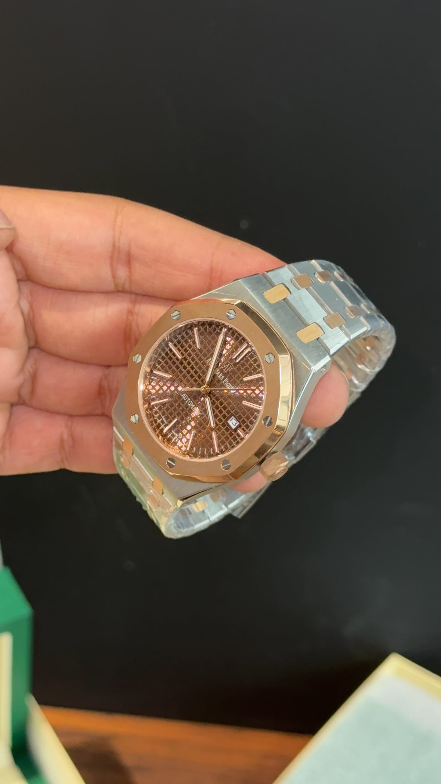 AP | Auto |Rose Two Tone | Choco Box Dial