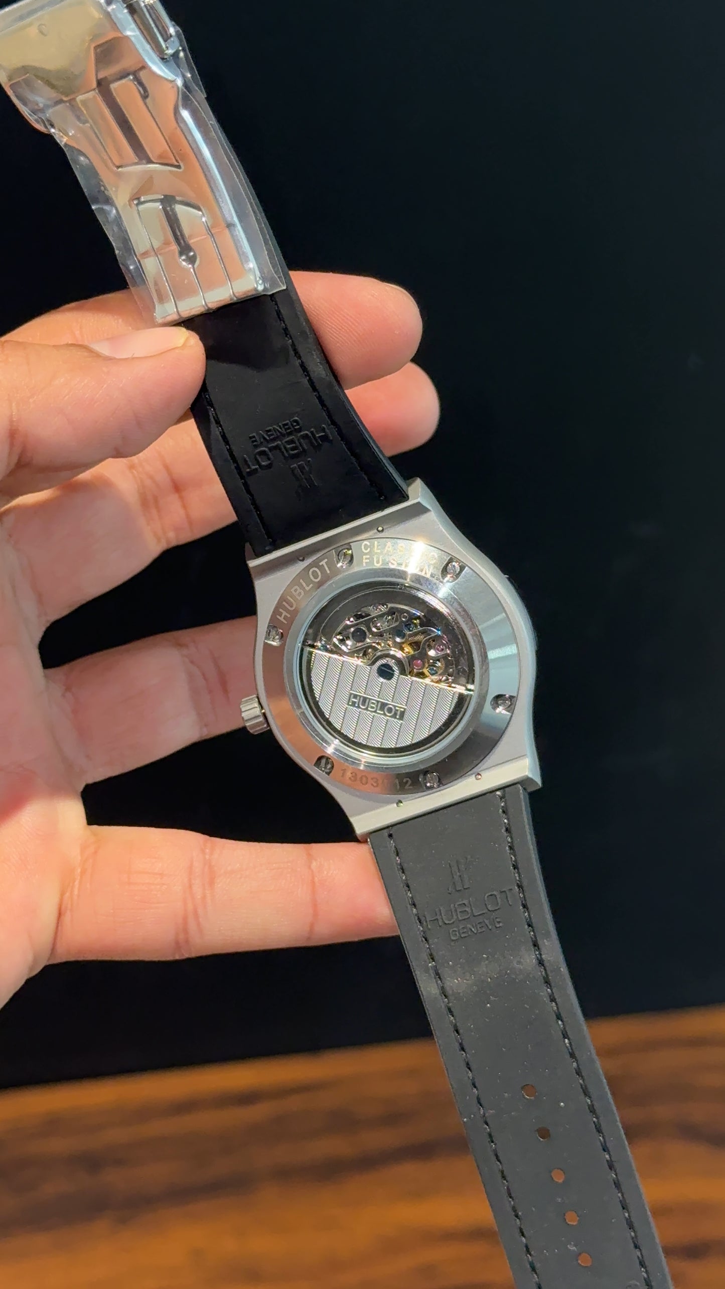 Hublot Auto | Silver Case | Grey Strap | Pendulum | Black Dial