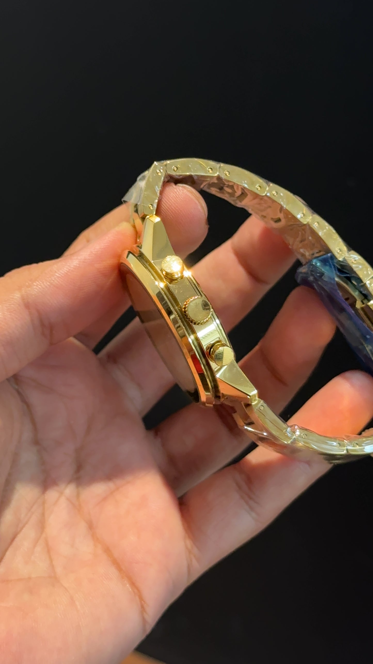 Movado | Gold Chain | Chrono | Gold Dial