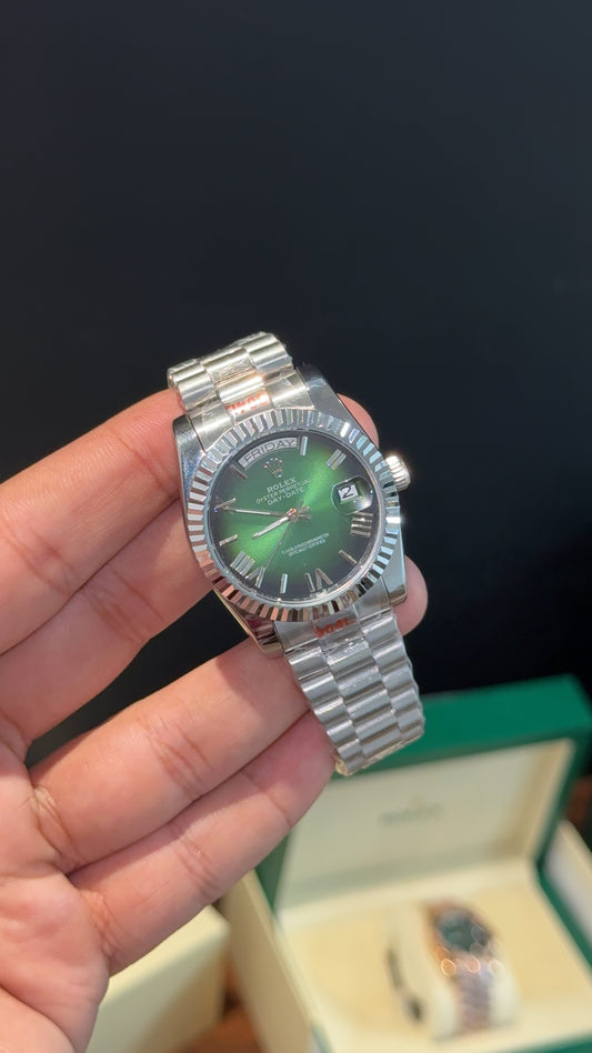 DayDate | 36mm | Silver Chain | Gradient Green Index Dial