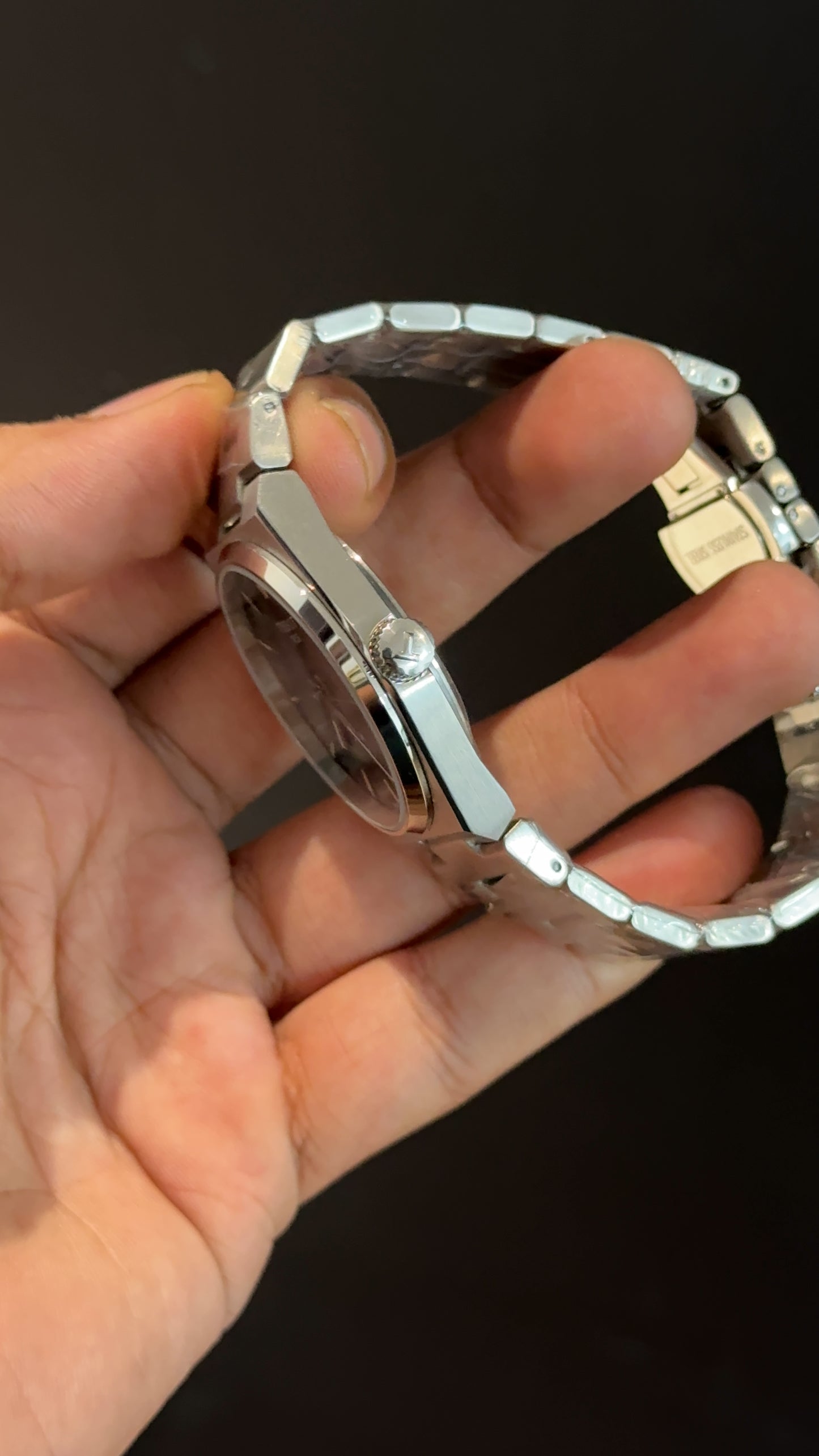 Tissot Prx | Quartz | Silver Chain | Black Plain Dial