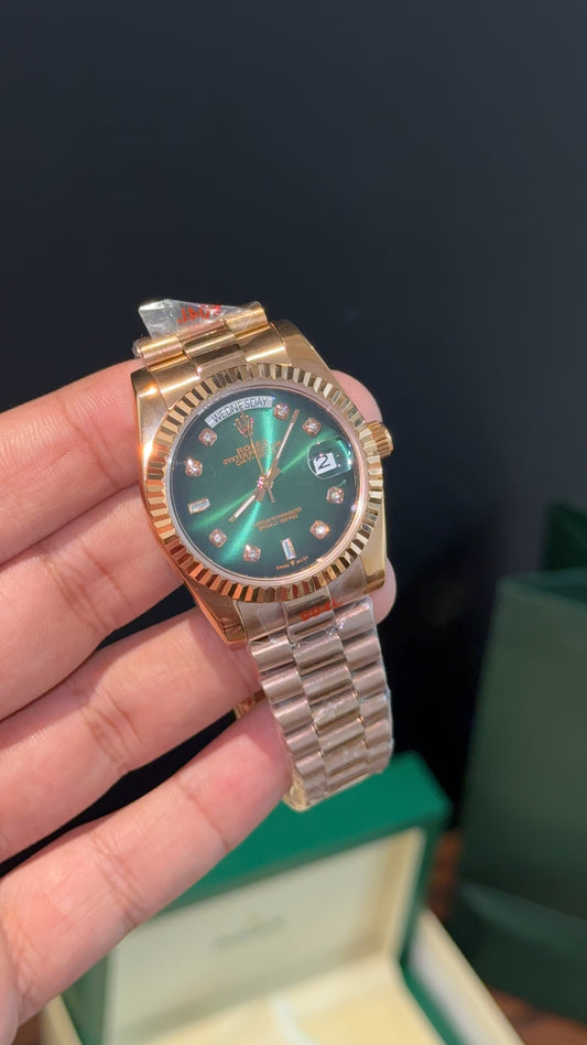 DayDate | 36mm | Rose Chain | Diamond Digit | Gradient Green Dial