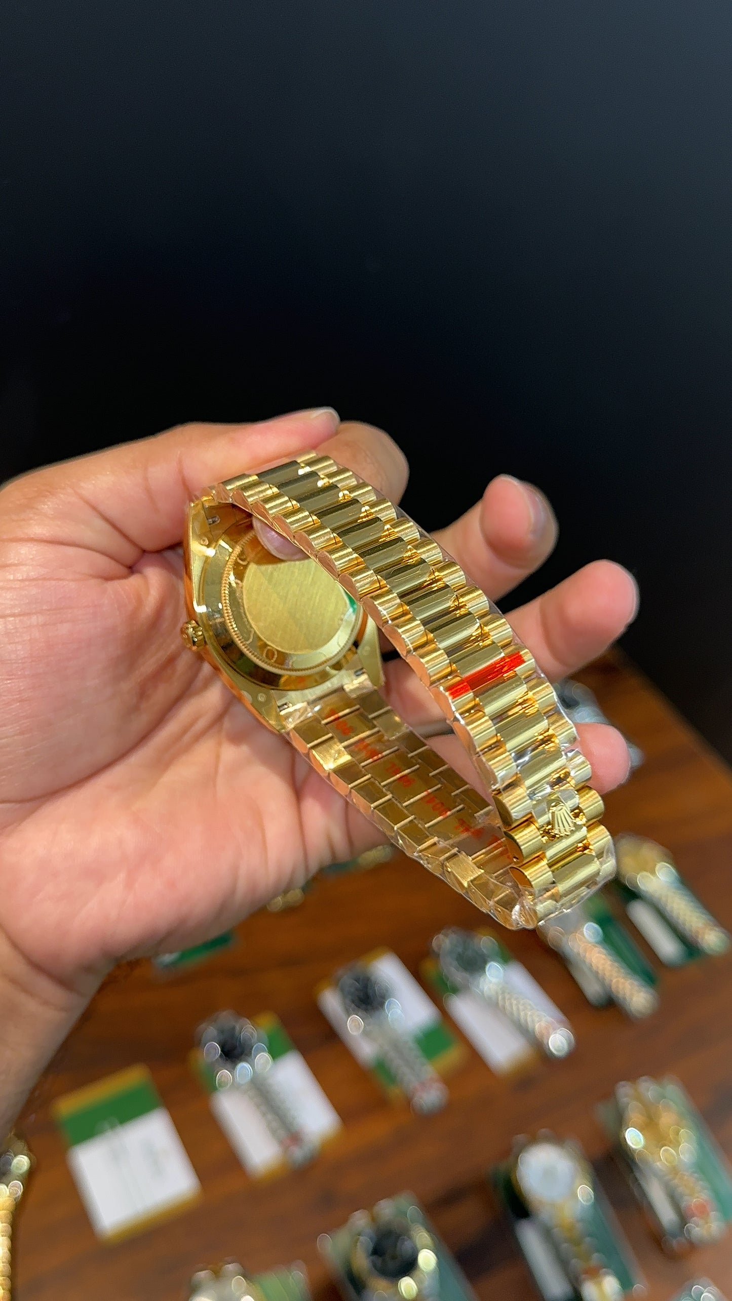 Premium Daydate | 40mm | Gold Chain | Green Roman Dial