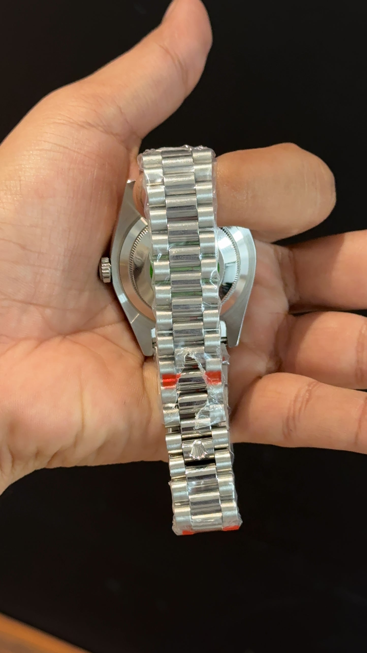 Daydate | Diamond Bezel | Silver Chain | Gradient Green Dial