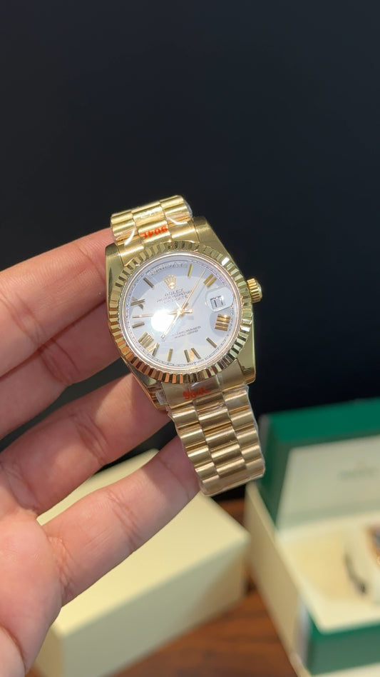 DayDate | 36mm | Gold Chain |White Index Dial