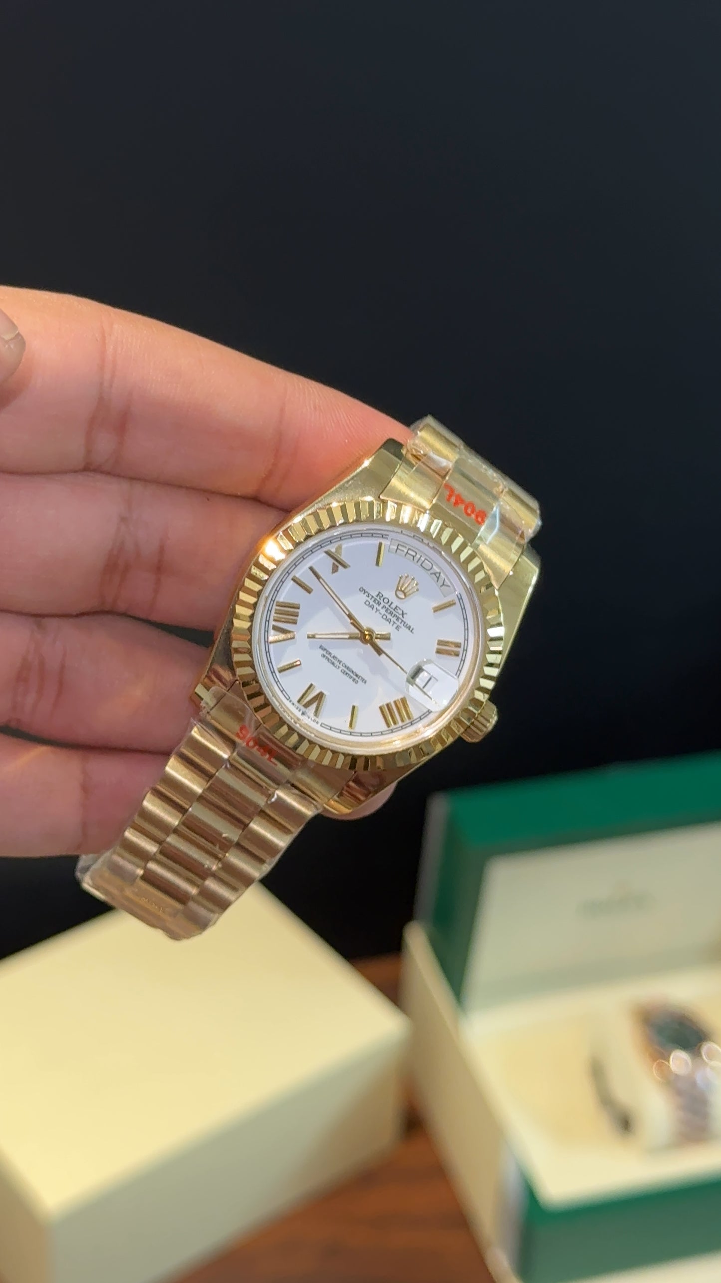 DayDate | 36mm | Gold Chain |White Index Dial