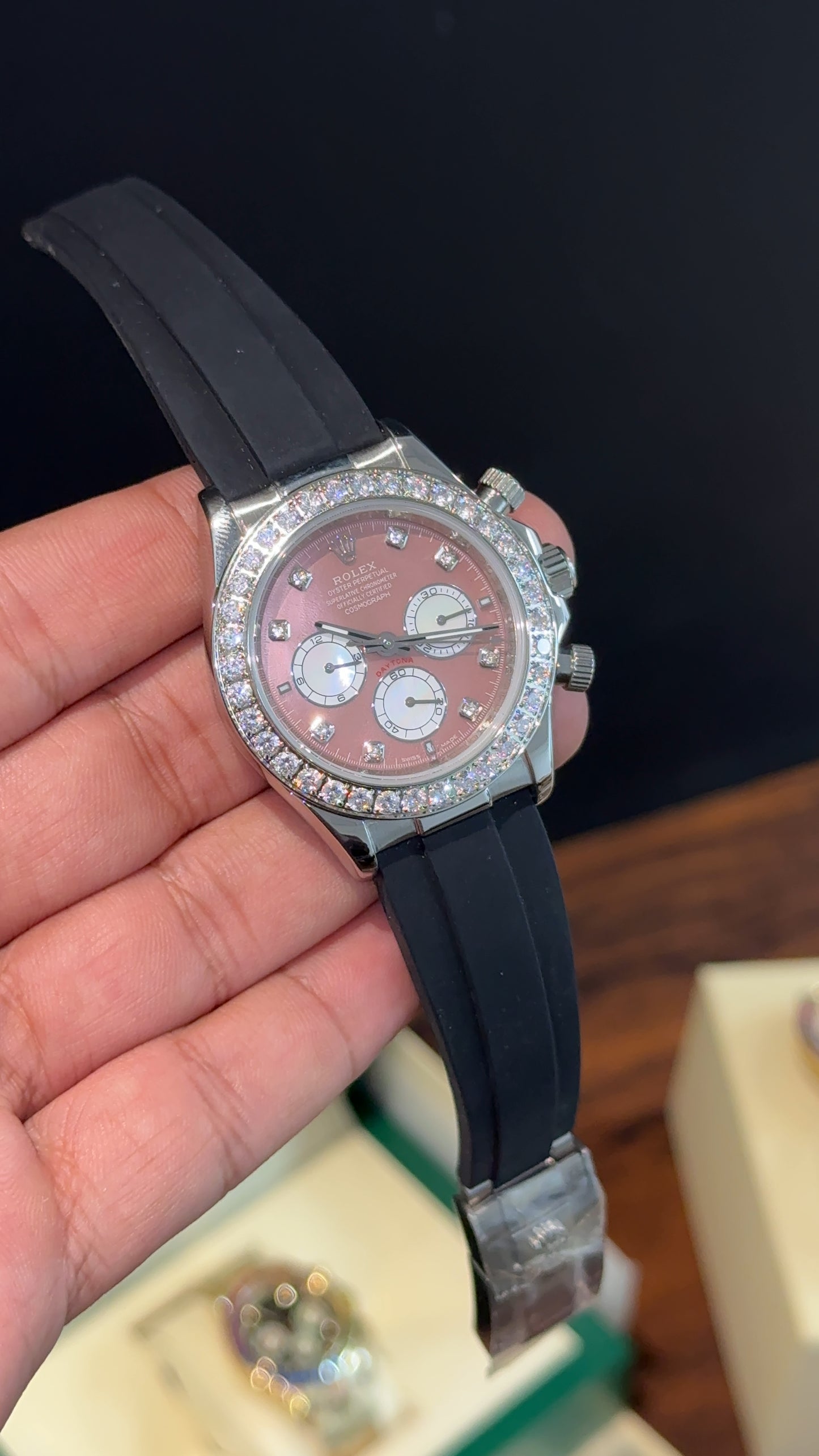 Daytona Silver | Diamond Case | Black Pvc Strap | Diamond Digit | Chrono | Mehroon Dial
