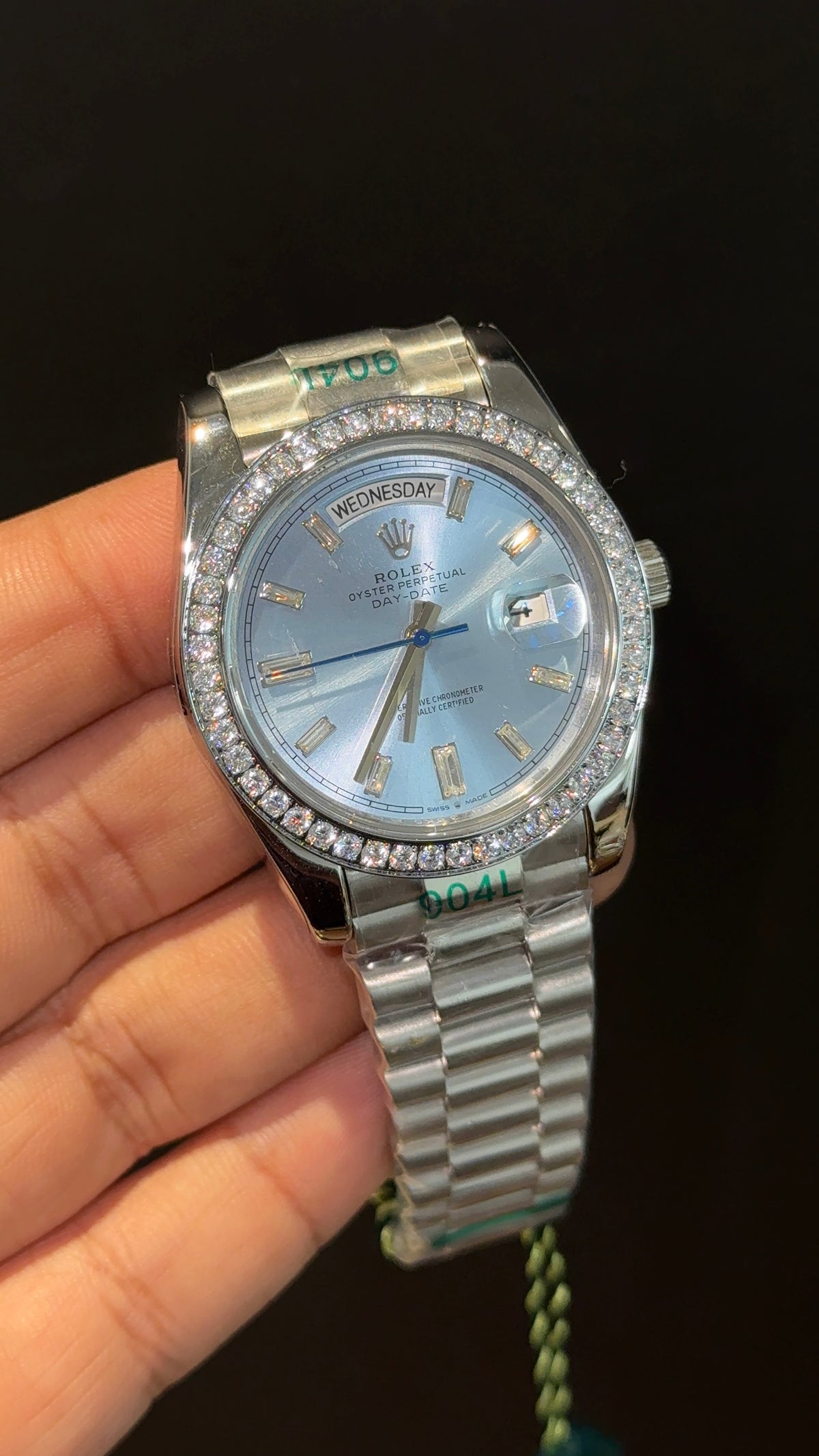 DayDate | Diamond Bezel | Silver Chain | Tiffany Pearl Dial