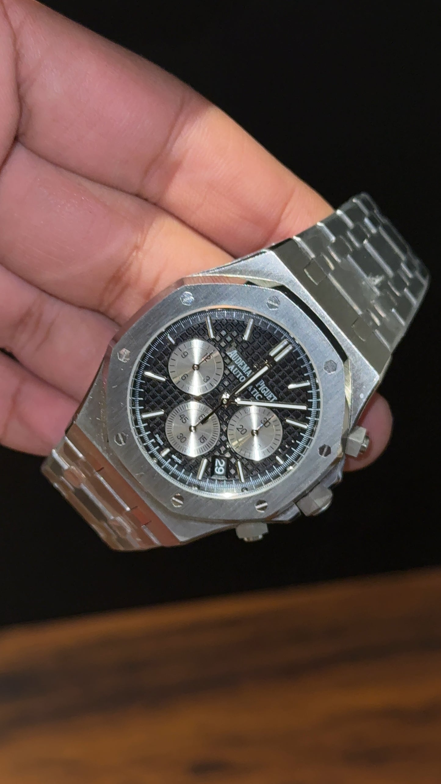 AP | Silver Chain | White Chrono | Black Dial