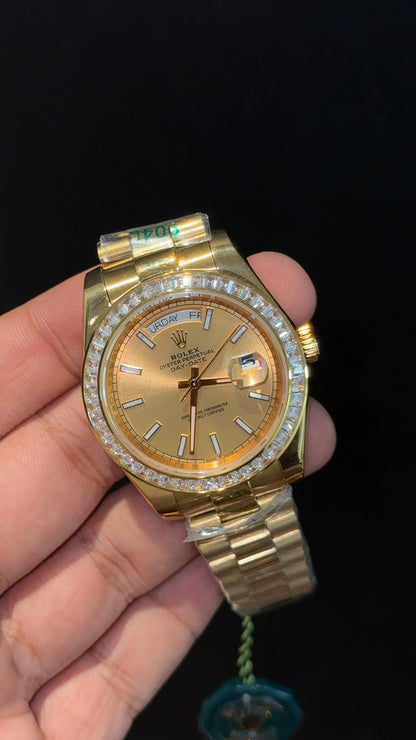 DayDate | Diamond Bezel | Gold Chain | Gold Dial