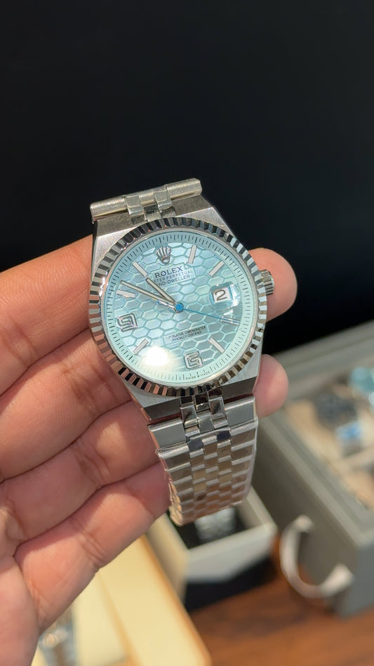 Land Dweller | Silver Chain | Sky Blue Dial