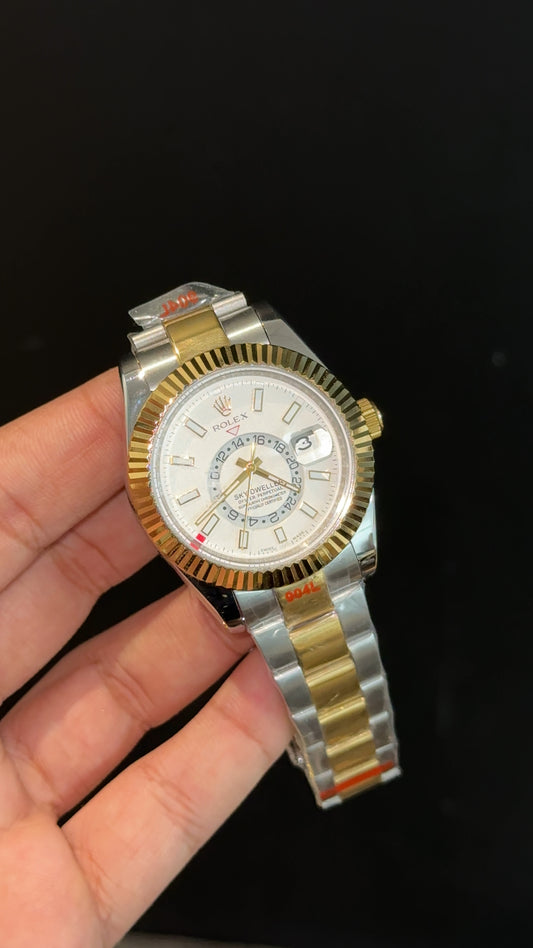 Sky Dweller | Gold Two Tone Oyester | White Dial