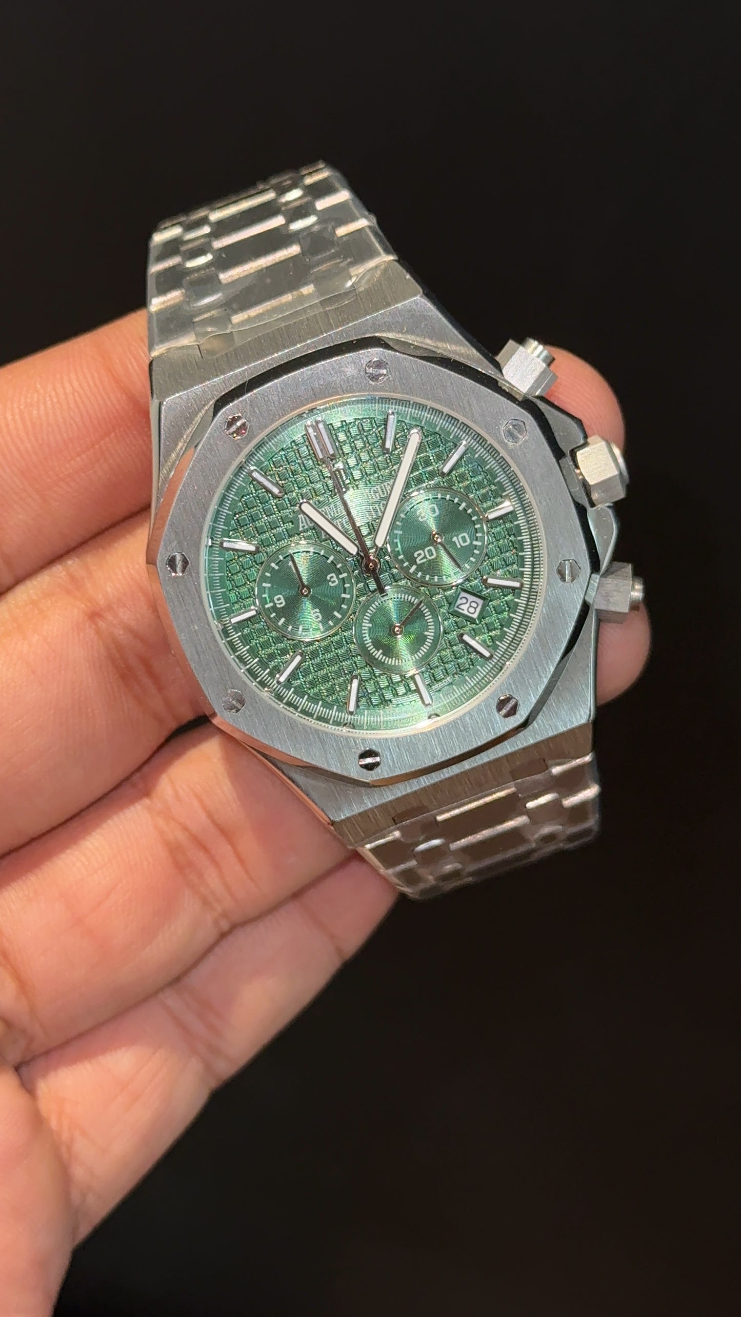 AP | Silver Chain | Green Chrono Dial