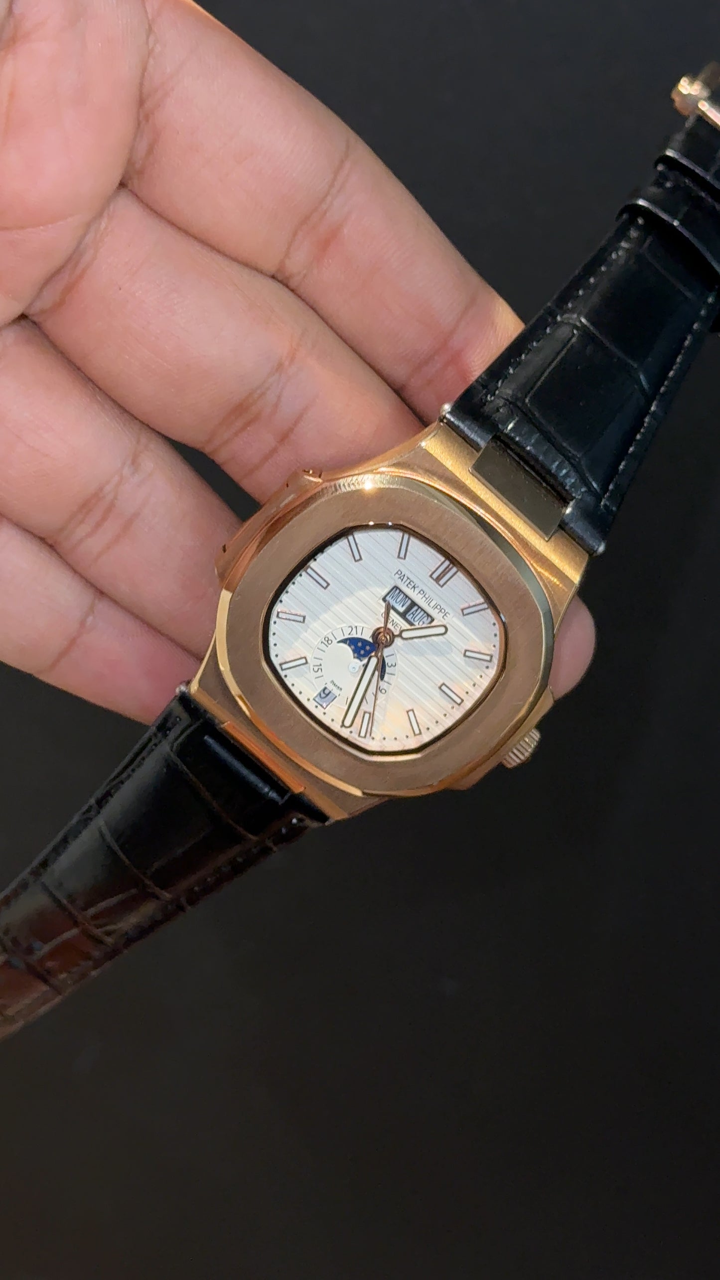Pp Auto | Moonphase | Yearly Edition | Rose Case | Black Leather Strap | White Dial