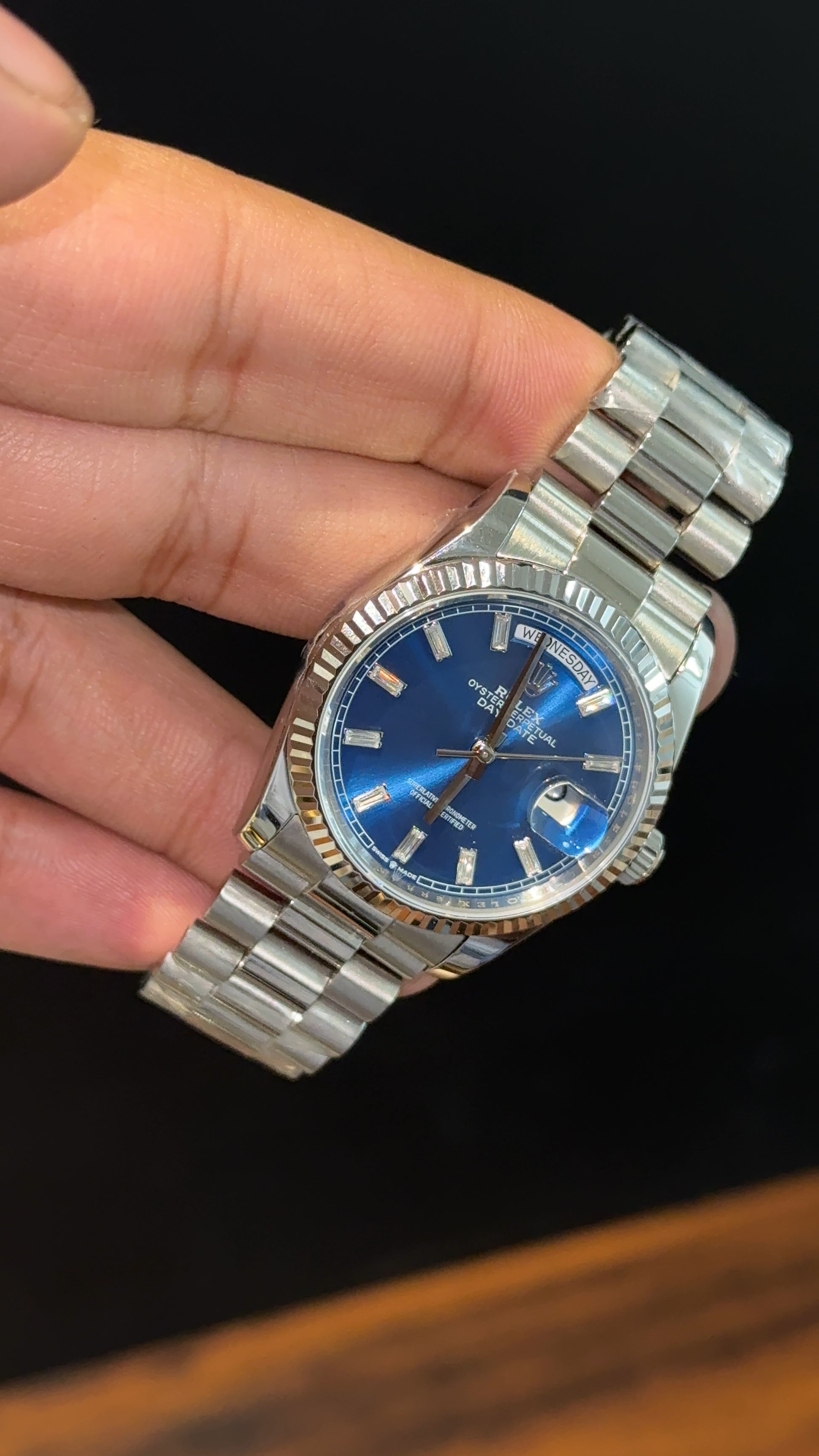 Premium DayDate | 36mm | Silver Chain | Blue Dial - twentyfour