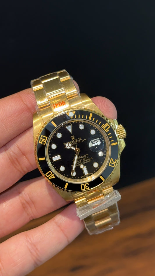 Submariner | Gold Chain | Black Bezel | Black Dial