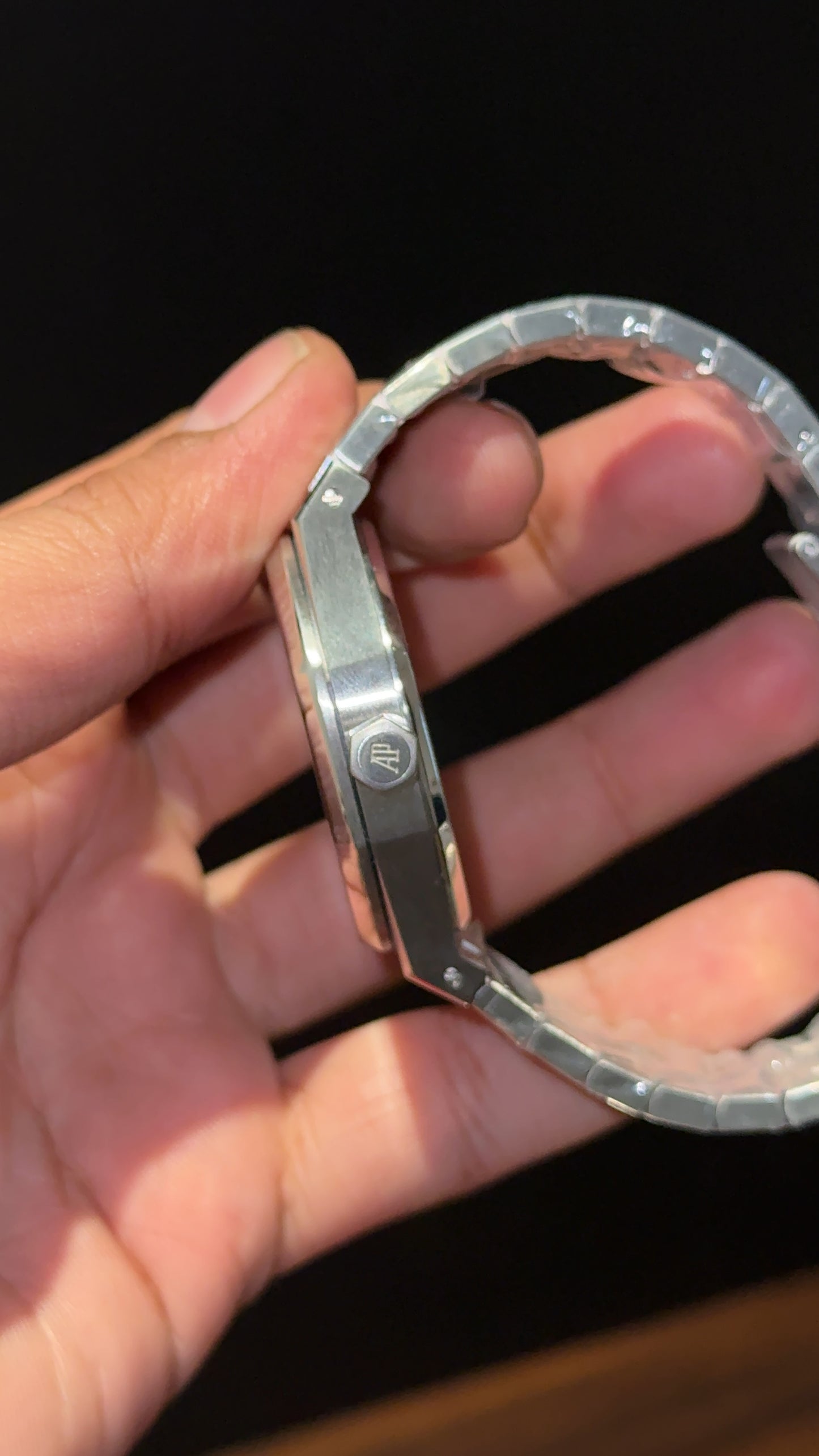 AP Auto | Silver Chain  | Black Dial