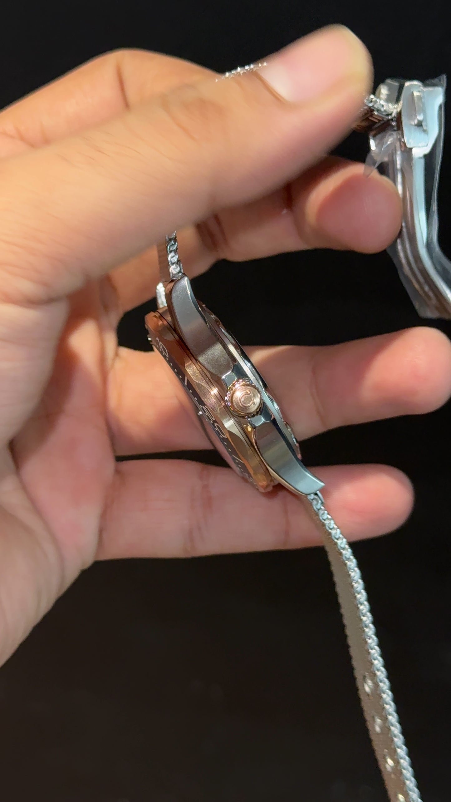 Omega Seamaster Diver | Silver Milanese Chain | Rose Black Dial