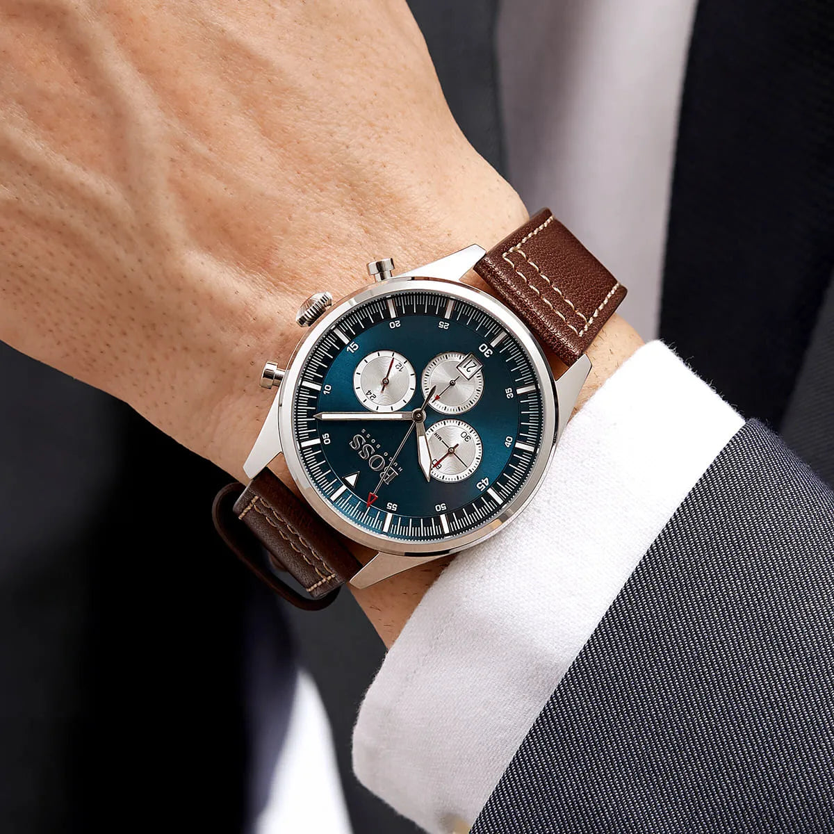 Hugo Boss Men’s Chronograph Leather Strap Blue Dial 44mm Watch 1513709