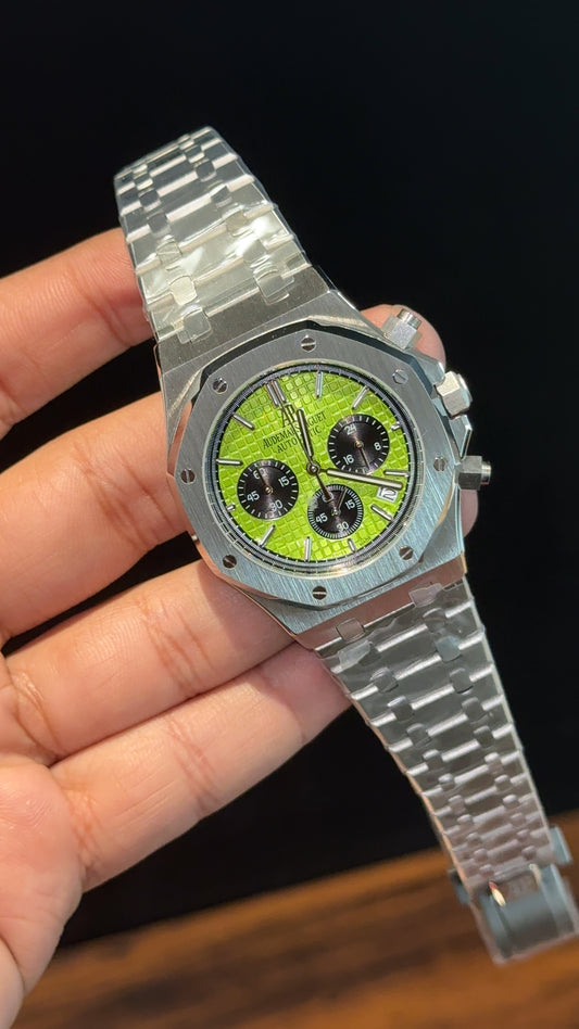 AP | Black Chrono | Silver Chain | Light Green Box Dial