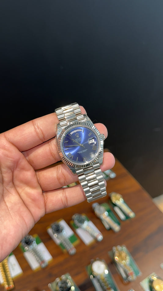 Premium Daydate | 40mm | Silver Chain | Blueish Dial