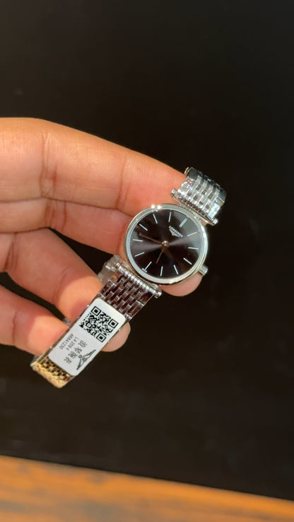 Longines | Woman | Silver Chain | Black Plain Dial - twentyfour