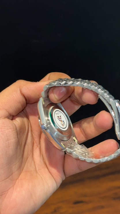 Premium Datejust | Silver Chain | Black Dial