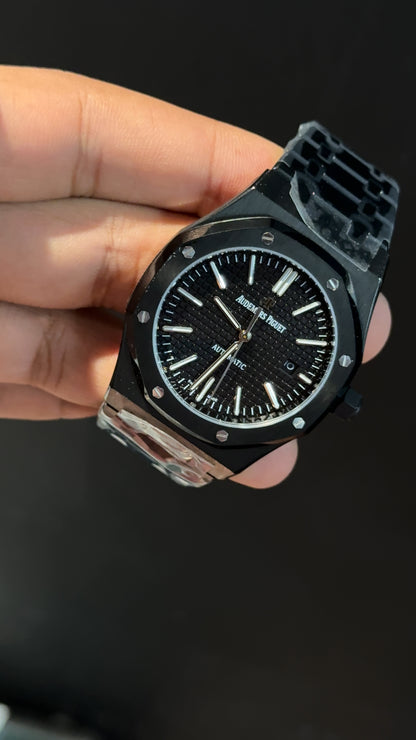 AP Auto | Black Chain | Black Box Dial
