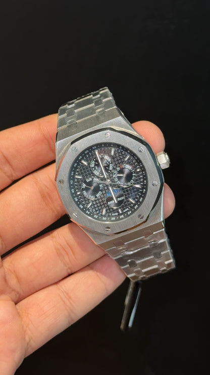 AP Auto | Silver Chain | Chrono | Calendar Edition | Black Box Dial