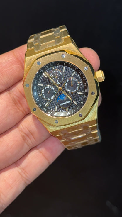 AP Auto | Gold Chain | Chrono | Calendar Edition | Black Dial