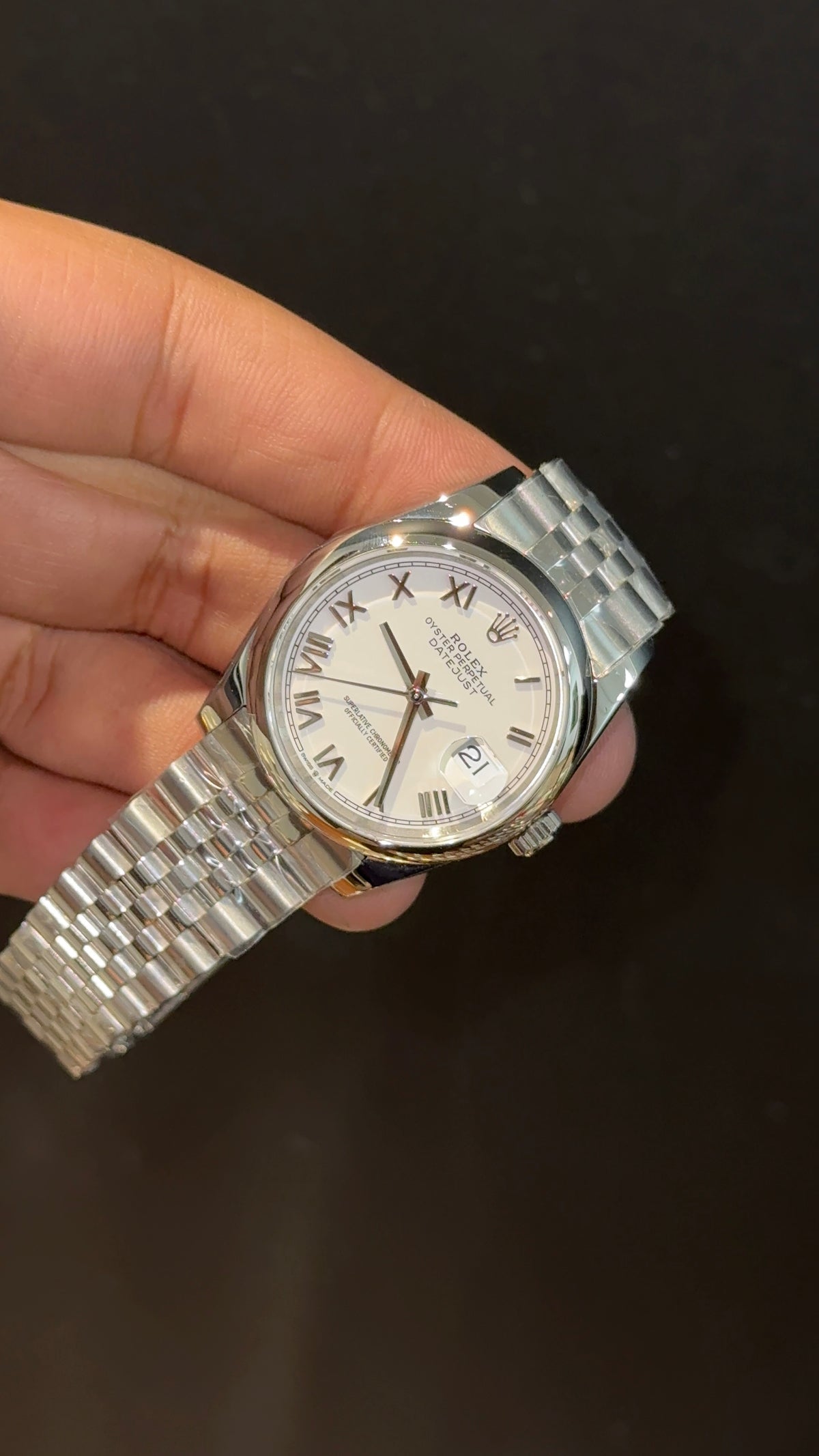 Premium DateJust | Plain Bezel | 36mm | Silver Chain | White Index Dial