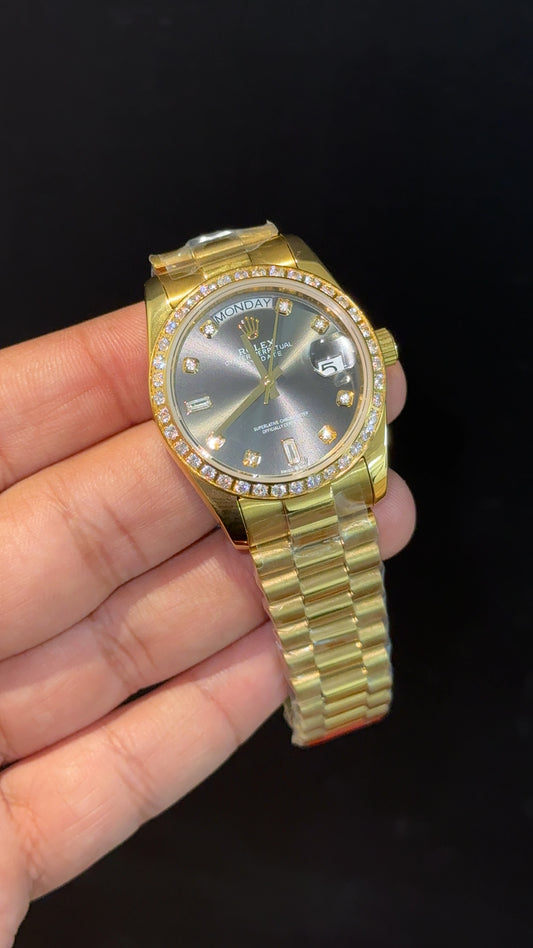 Daydate | 36mm | Gold Chain | Diamond Case | Diamond Digit | Gradient Black Dial - twentyfour