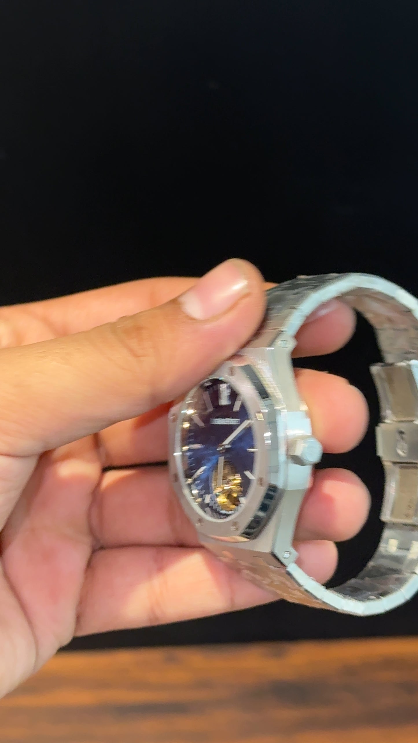 AP Auto | Silver Chain | Pendulum | Sunburst Pattern | Blue Dial